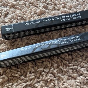 Younique Moodstruck Precision Dip & Draw Eyeliner In Psychic (Purple)